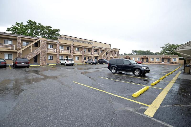Travelodge By Wyndham South Hackensack Esterno foto