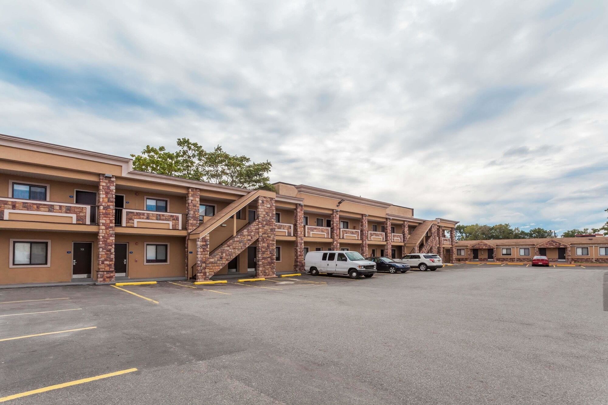 Travelodge By Wyndham South Hackensack Esterno foto